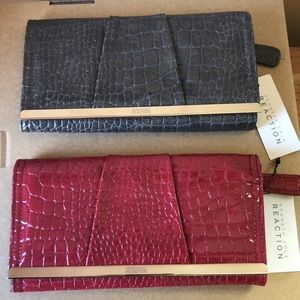 Kenneth Cole Flip Tri-Fold Wallet - Red or Blue